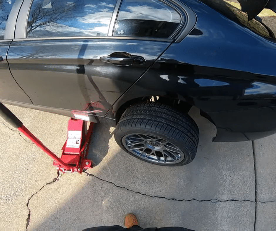 Tire Change Service in Conyers, GA | Fast & Reliable Tire Assistance